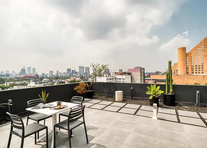 Uliv Antara 4*